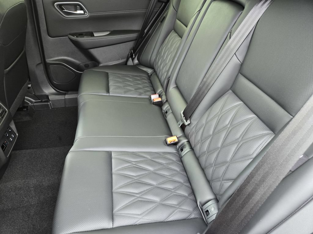 New 2026 Nissan Rogue Platinum w/ Platinum Premium Package AWD/4WD image 9