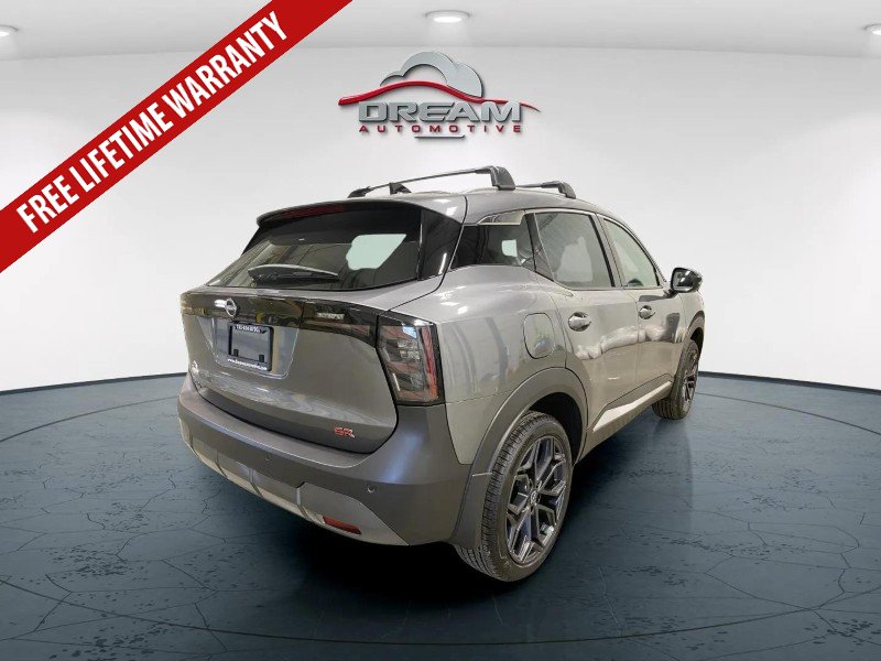 New 2026 Nissan Kicks SR w/ Cold Weather Package FWD image 15