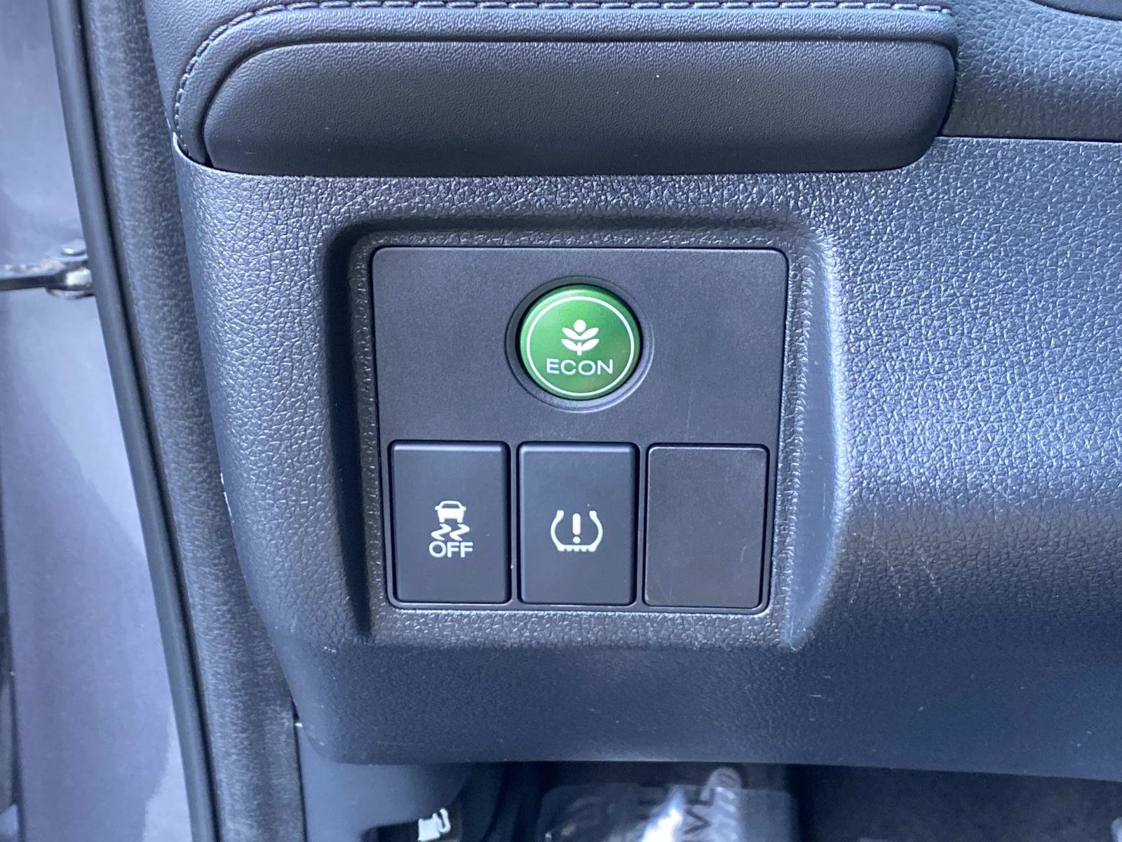 Used 2021 Honda HR-V LX image 19