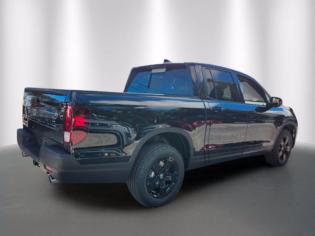 New 2026 Honda Ridgeline Black Edition image 6