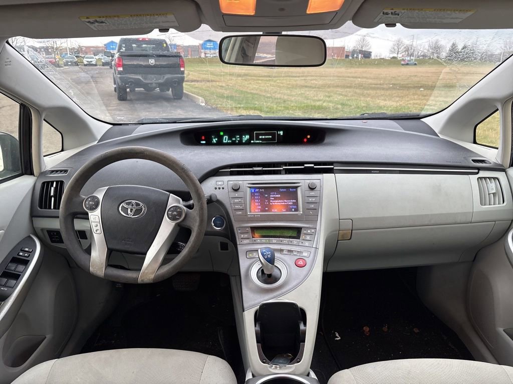 Used 2015 Toyota Prius Three image 19