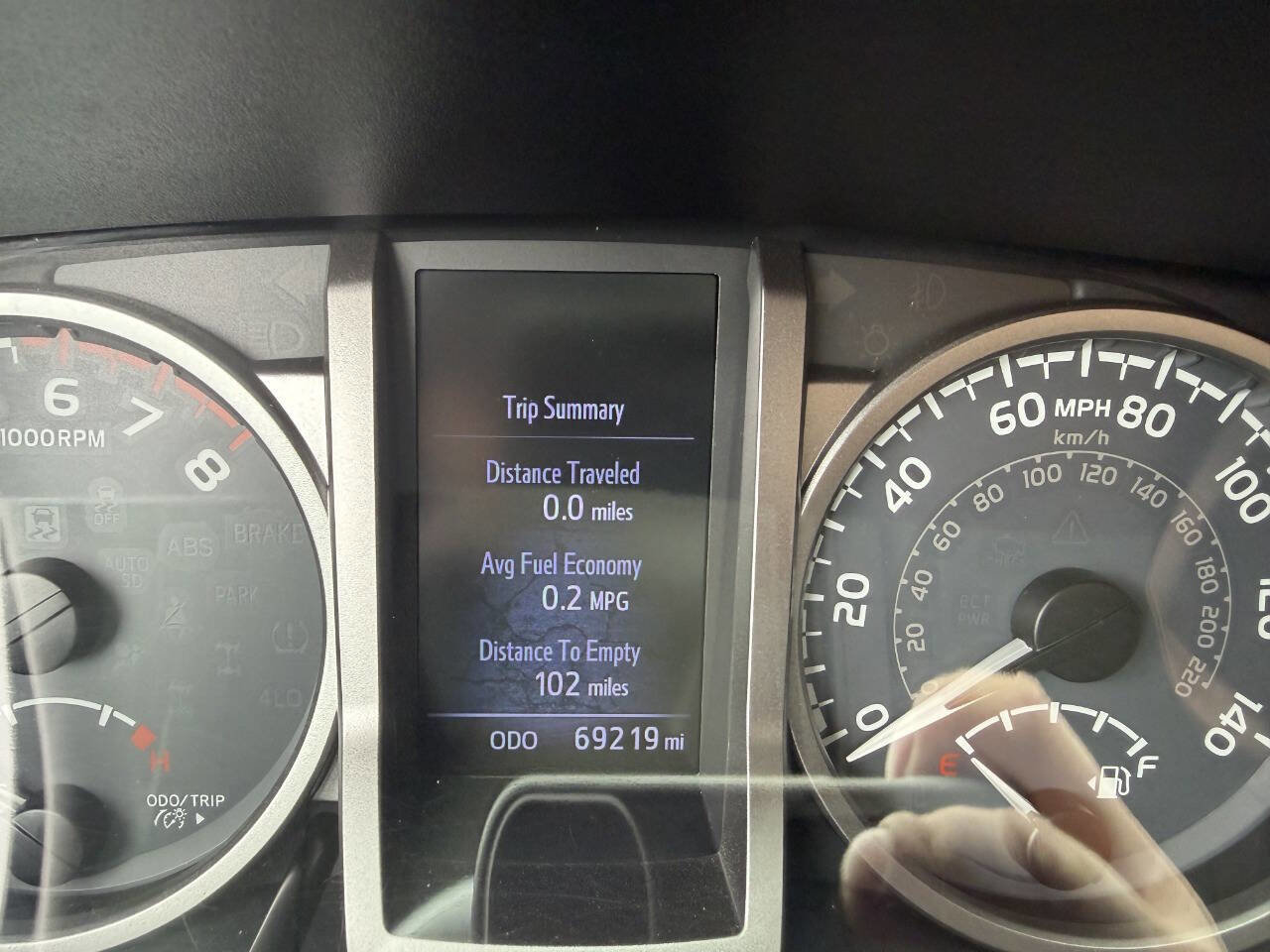 Used 2016 Toyota Tacoma SR5 w/ Exterior Package image 15