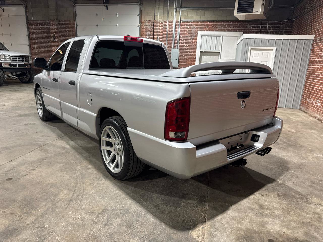 Used 2005 Dodge Ram 1500 Truck 2WD Quad Cab image 8