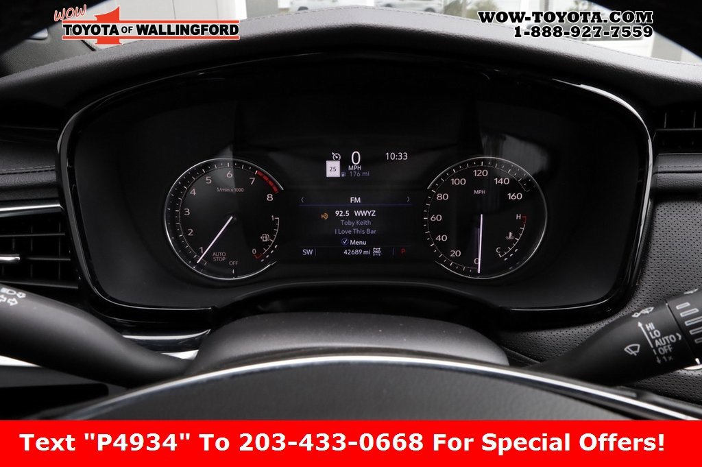 Used 2023 Cadillac XT5 Premium Luxury image 24