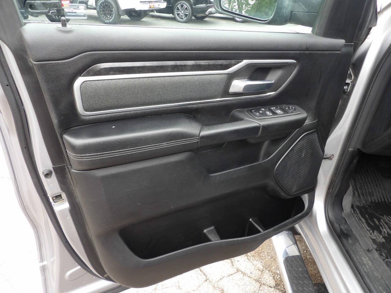 Used 2021 RAM 1500 Big Horn AWD/4WD image 6
