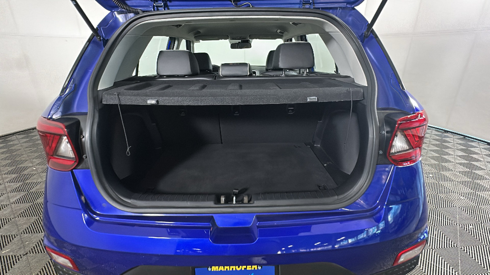 Certified 2023 Hyundai Venue Limited FWD image 36