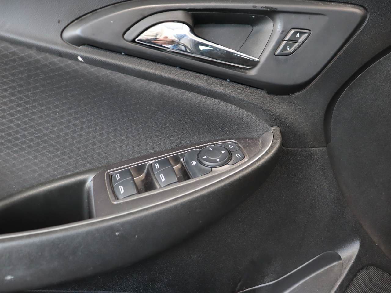 Used 2024 Chevrolet Malibu LT FWD image 15