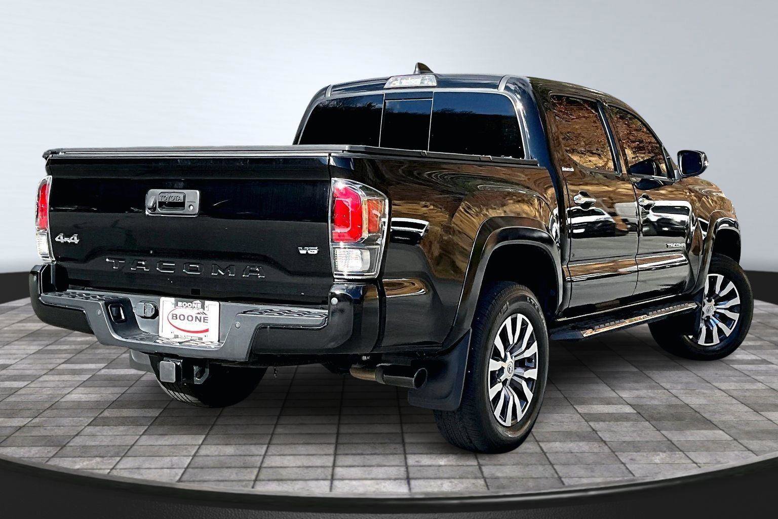 Used 2023 Toyota Tacoma Limited image 14