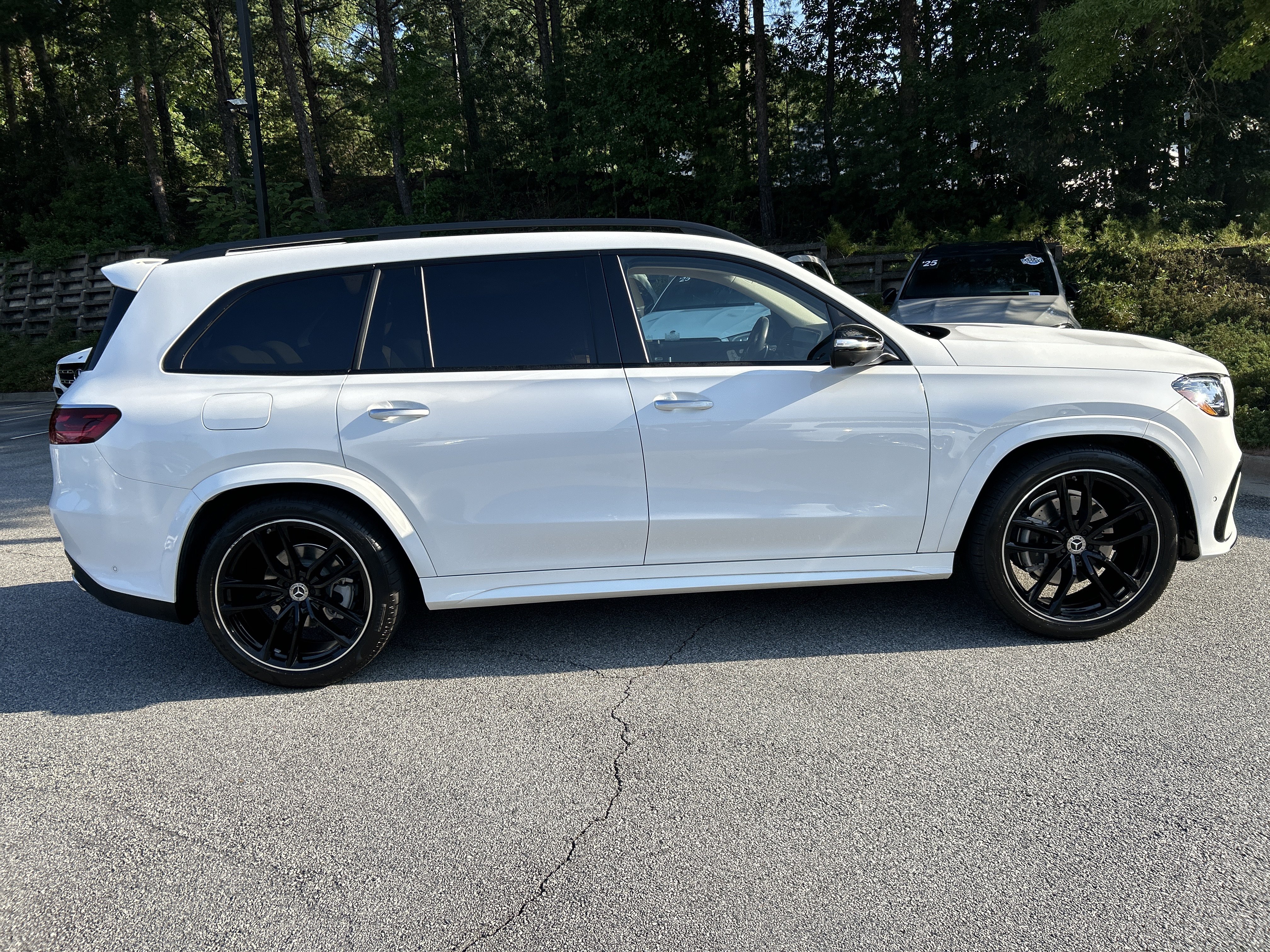 Certified 2024 Mercedes-Benz GLS 450 4MATIC image 5