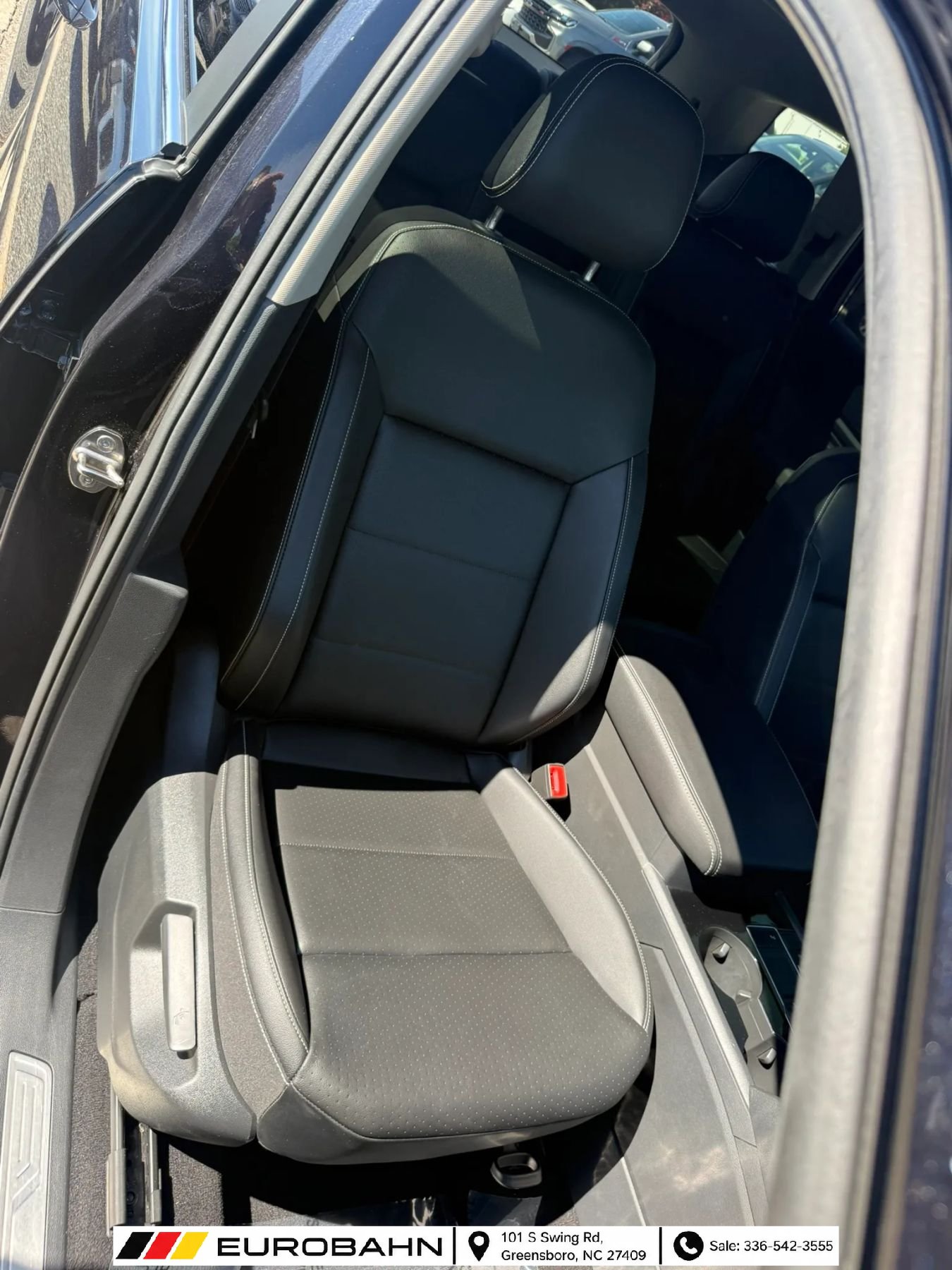 Used 2022 Volkswagen Atlas SE FWD image 23