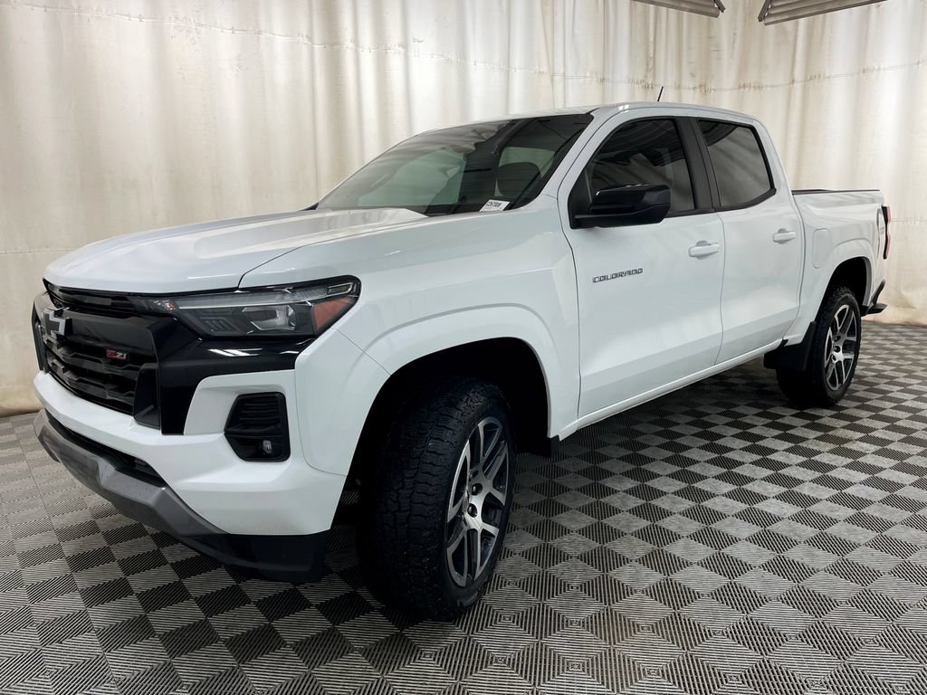 Certified 2023 Chevrolet Colorado Z71 w/ Z71 Convenience Package 2 AWD/4WD image 15