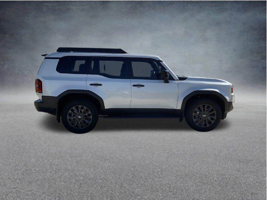 Used 2026 Toyota Land Cruiser w/ Premium Package AWD/4WD image 8