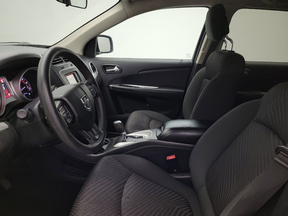 Used 2018 Dodge Journey SE image 17