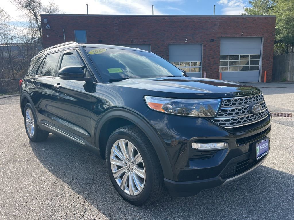 Used 2022 Ford Explorer Limited w/ Equipment Group 301A AWD/4WD image 8