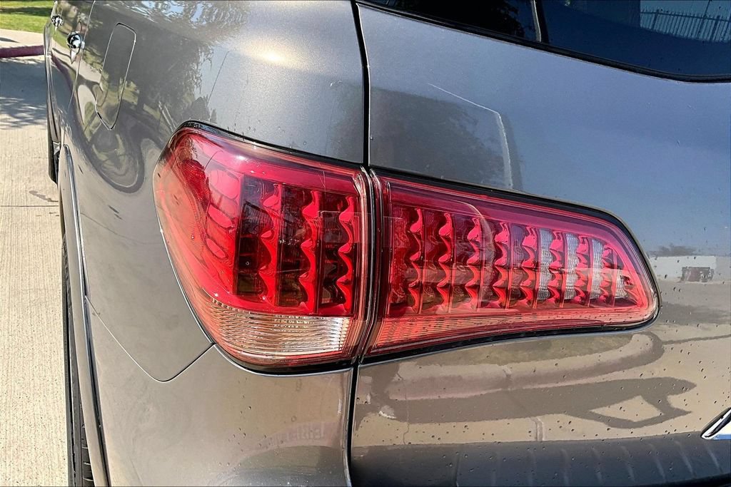 Used 2014 INFINITI QX80 2WD image 36