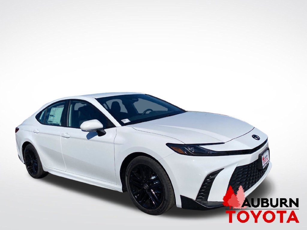 New 2026 Toyota Camry SE FWD image 3
