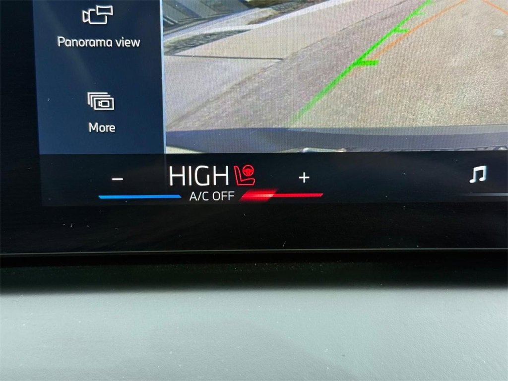 Certified 2025 BMW X3 xDrive30i image 21