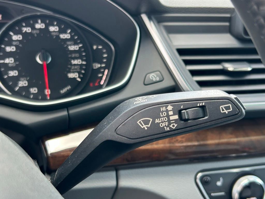 Used 2020 Audi Q5 2.0T Premium image 30