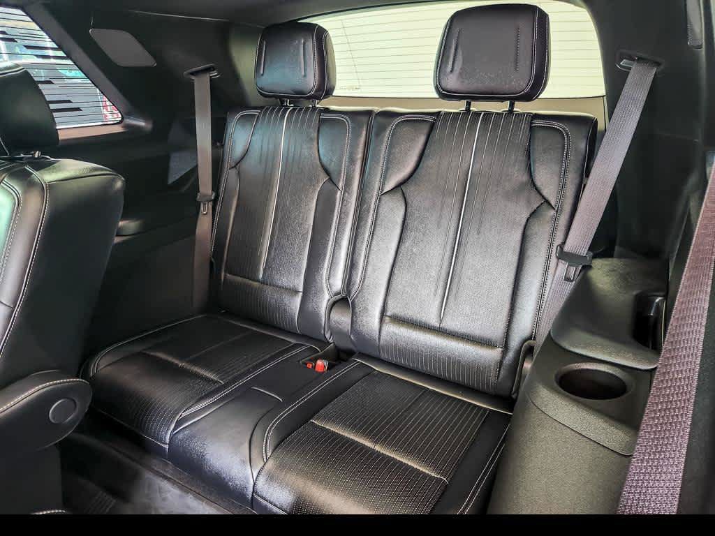 Certified 2026 Cadillac Vistiq Sport w/ LPO, Floor Liner Package AWD/4WD image 13