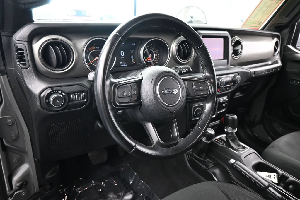 Used 2021 Jeep Wrangler Unlimited Sport AWD/4WD image 11
