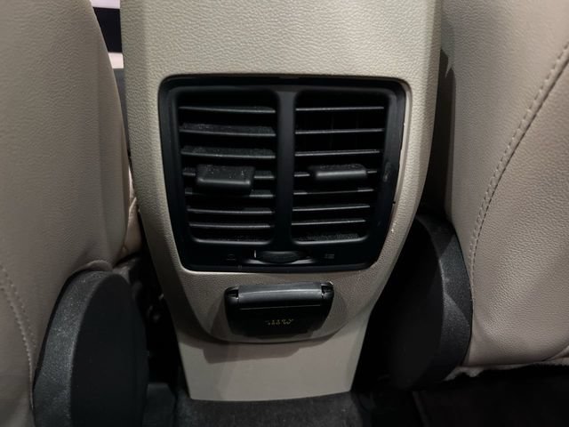 Used 2019 Ford Escape Titanium FWD image 21