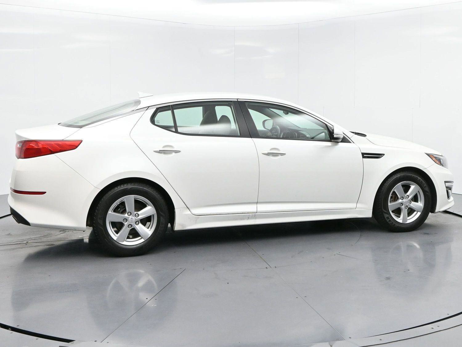 Used 2015 Kia Optima LX w/ LX Convenience Plus Package FWD image 8