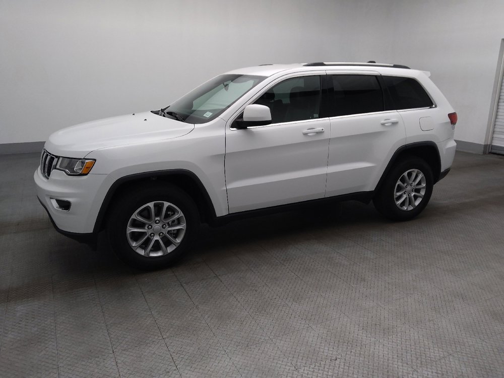 Used 2021 Jeep Grand Cherokee Laredo X RWD image 2