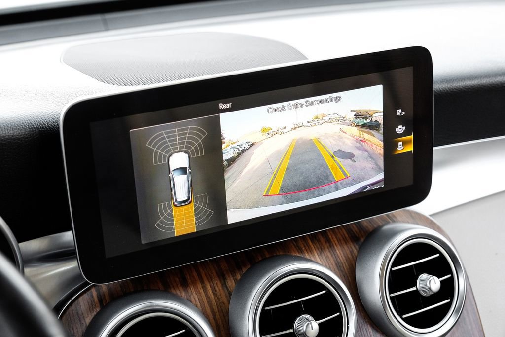 Used 2022 Mercedes-Benz GLC 300 w/ Premium Package Lite image 20