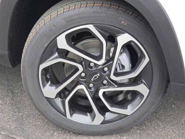 New 2026 Chevrolet Trax RS w/ Driver Confidence Package FWD image 17
