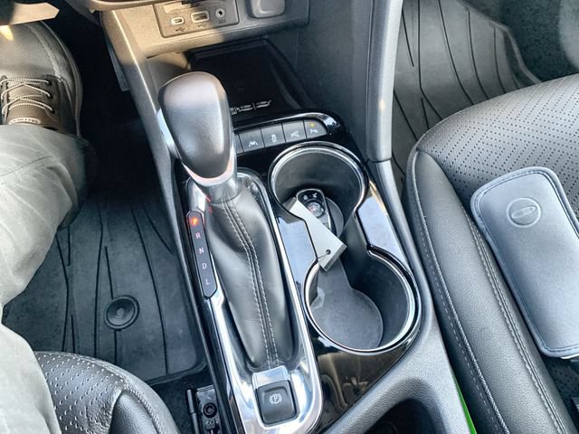 Certified 2023 Buick Encore GX Essence w/ Advanced Technology Package AWD/4WD image 16