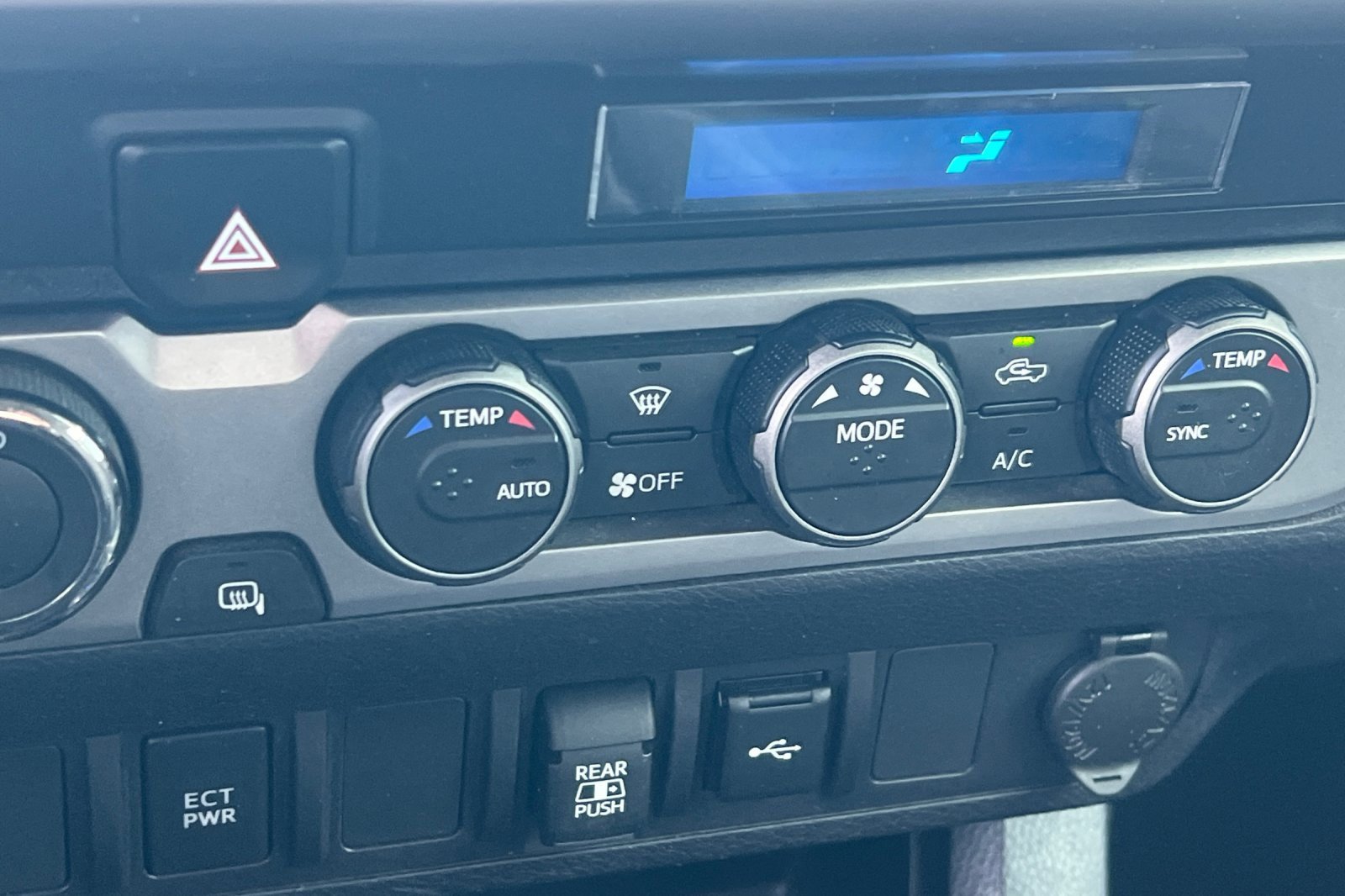 Used 2022 Toyota Tacoma SR5 image 20