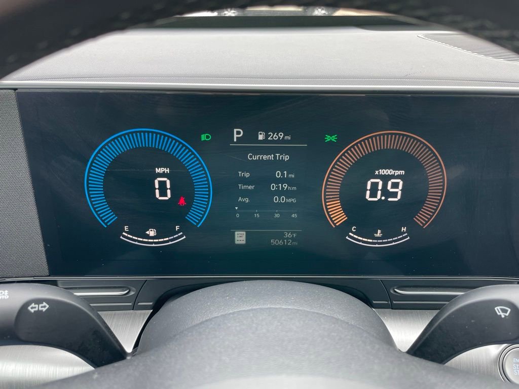 Used 2024 Hyundai Kona SEL image 9