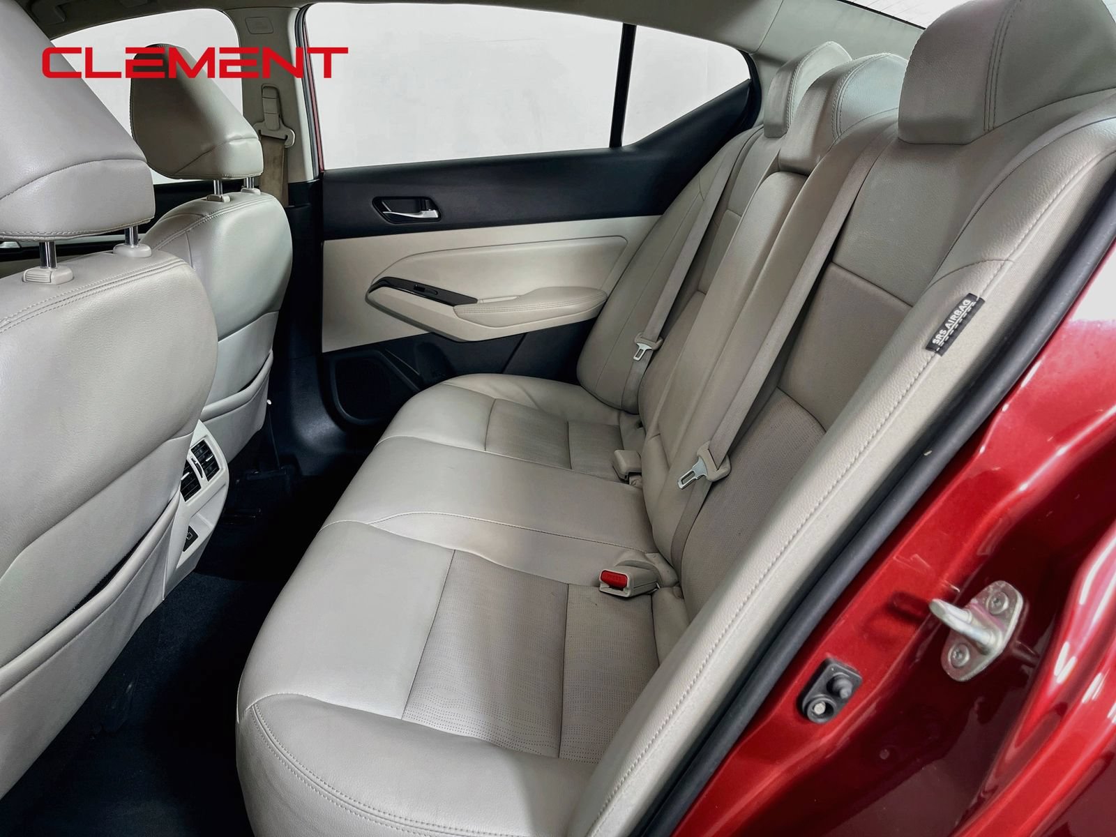 Used 2020 Nissan Altima 2.0 Platinum FWD image 29