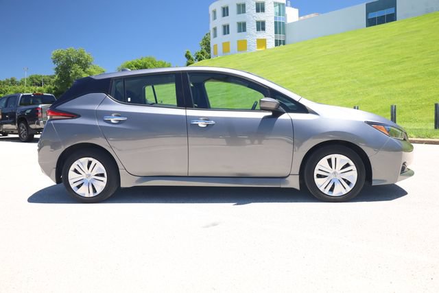 Certified 2025 Nissan Leaf S FWD image 4