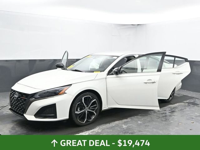 Used 2024 Nissan Altima 2.5 SR image 55