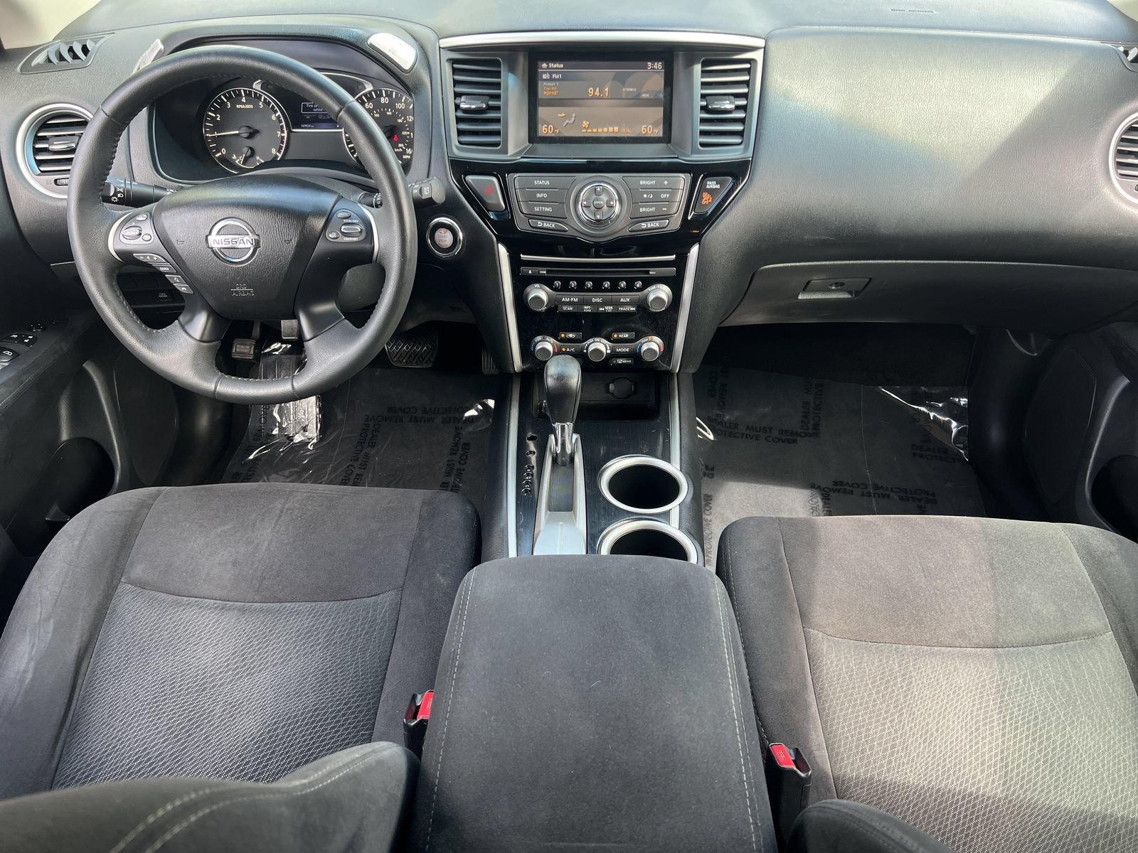 Used 2016 Nissan Pathfinder SV FWD image 2