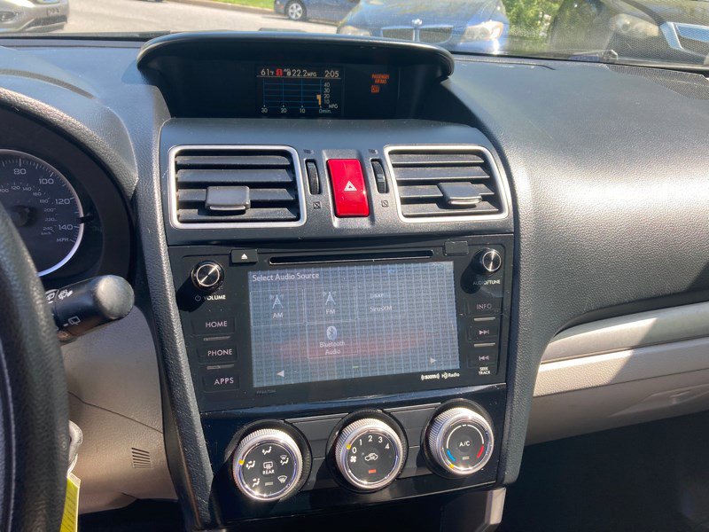 Used 2016 Subaru Forester 2.5i Premium w/ All-Weather Package image 10