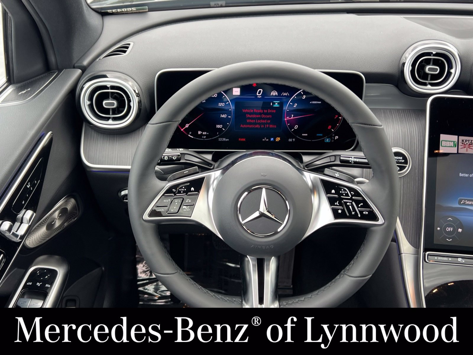 New 2026 Mercedes-Benz GLC 300 4MATIC image 25