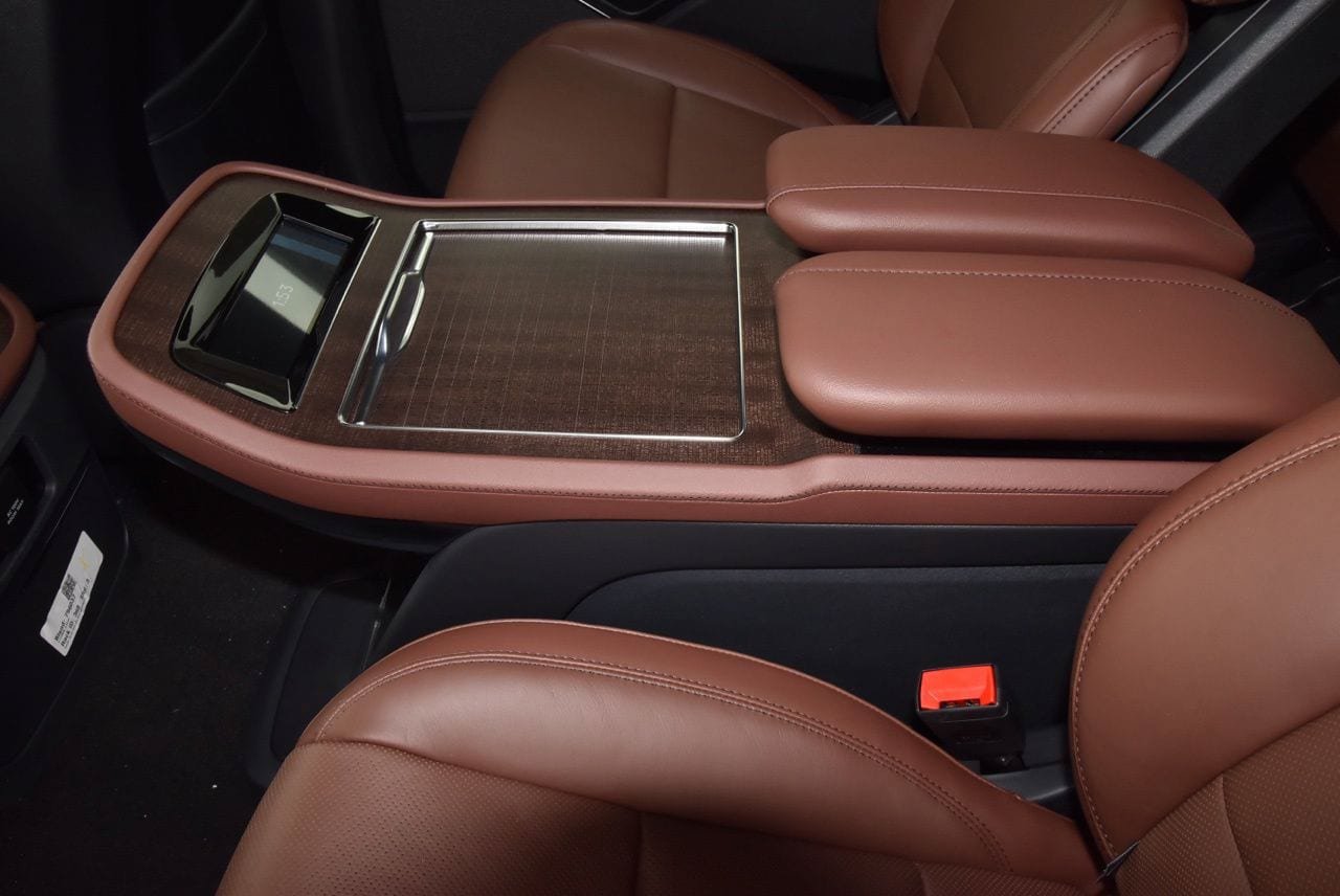 New 2026 Lincoln Navigator L Reserve AWD/4WD image 18