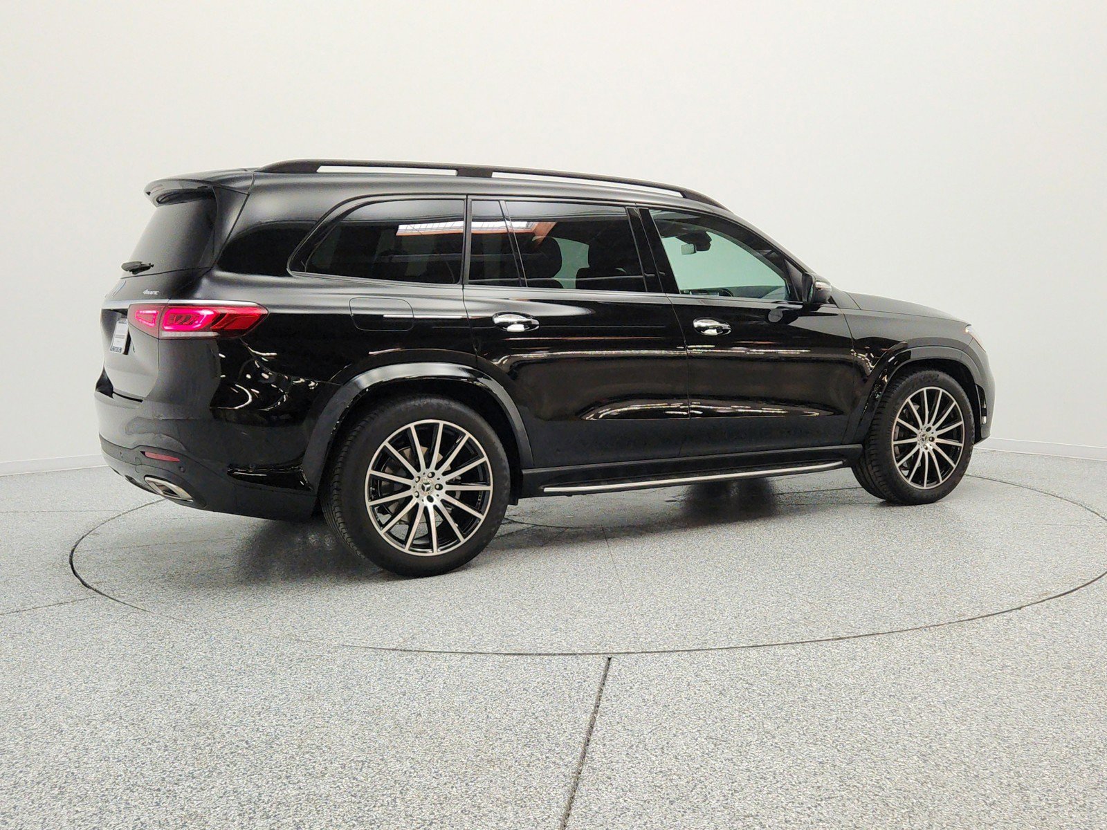 Certified 2023 Mercedes-Benz GLS 580 4MATIC image 5