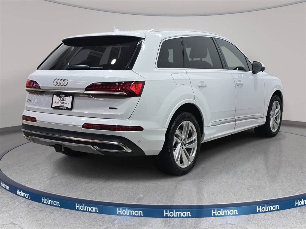 Used 2021 Audi Q7 3.0T Premium image 6
