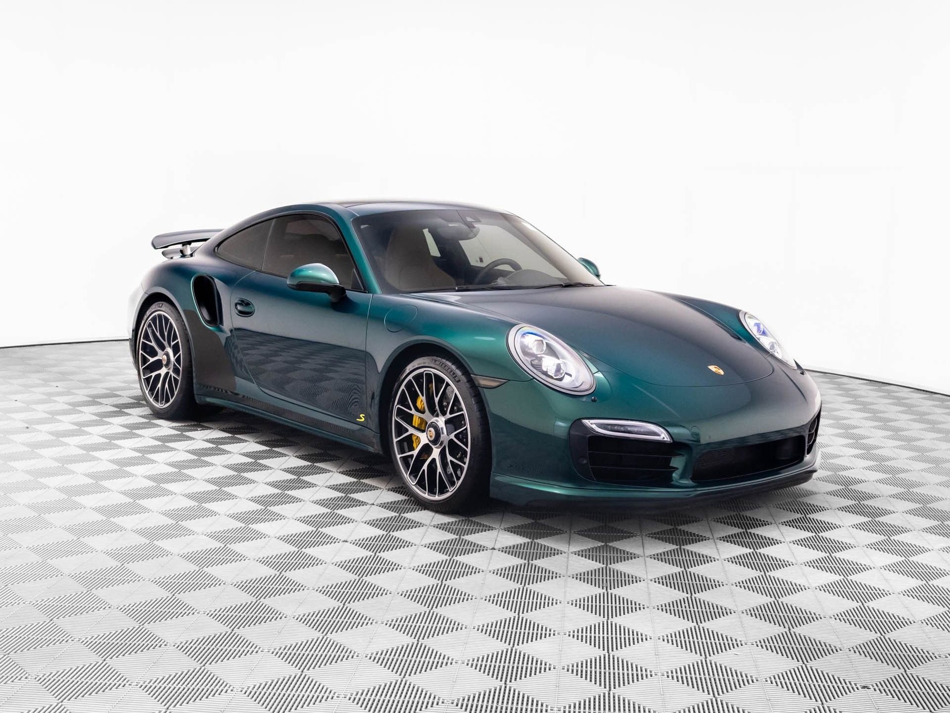 Used 2015 Porsche 911 Turbo S AWD/4WD image 6