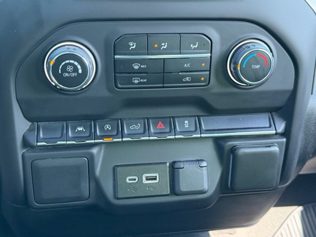 Used 2023 Chevrolet Silverado 1500 Custom AWD/4WD image 23