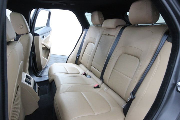 Used 2021 Jaguar F-PACE S image 22