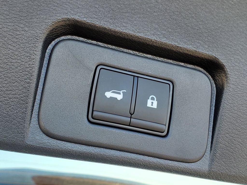 New 2026 Nissan Rogue SV image 9