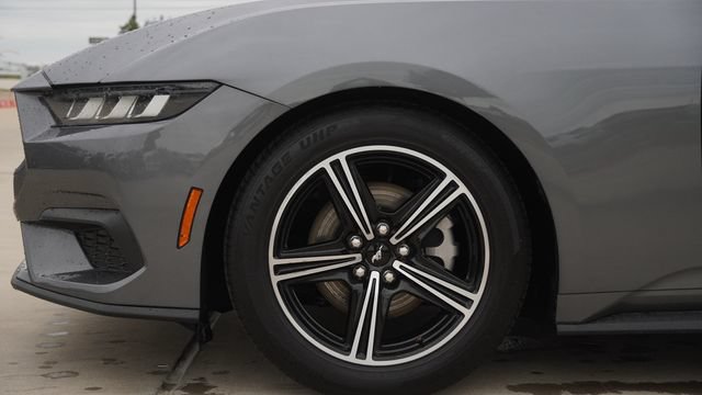 Used 2024 Ford Mustang Premium RWD image 5