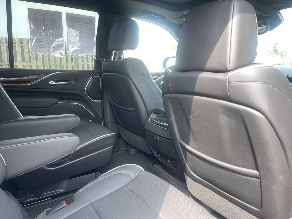 Certified 2023 Cadillac Escalade Premium Luxury w/ Performance Package AWD/4WD image 42