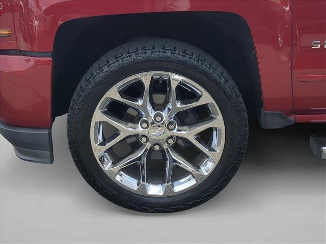 Used 2018 Chevrolet Silverado 1500 LT w/ All Star Edition image 22