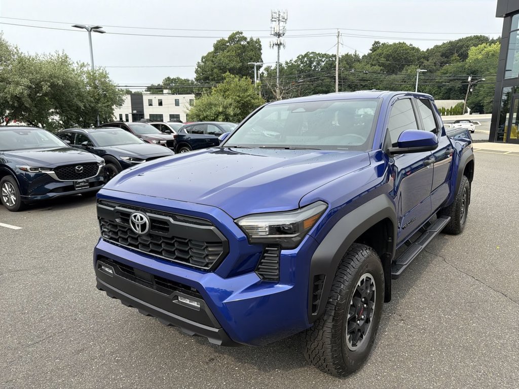 Used 2024 Toyota Tacoma TRD Off-Road AWD/4WD image 4
