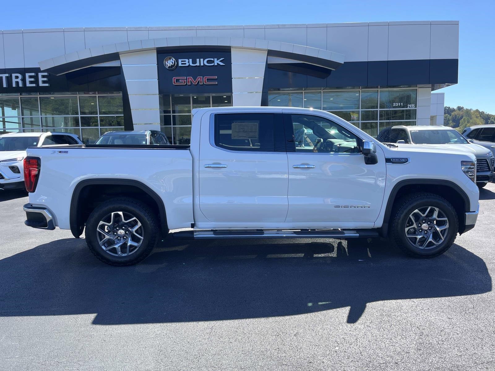 New 2026 GMC Sierra 1500 SLT w/ SLT Premium Plus Package image 2
